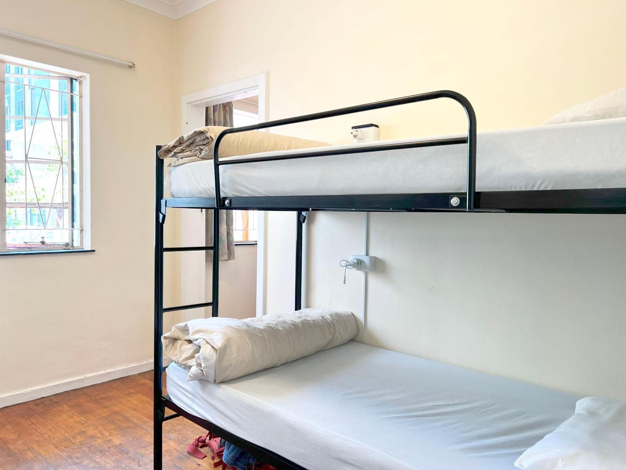 Long Street Backpackers Hostel